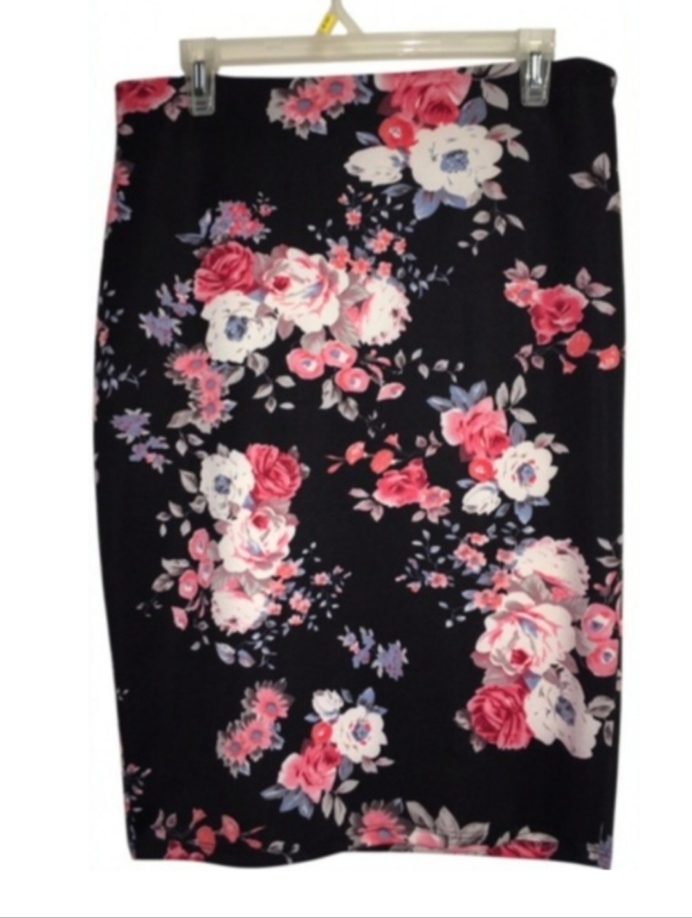 Black Floral Pencil Skirt 🌸